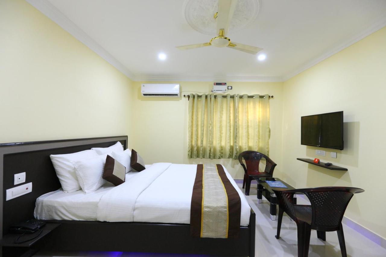Saibala Transit Hotel Chennai Exterior photo